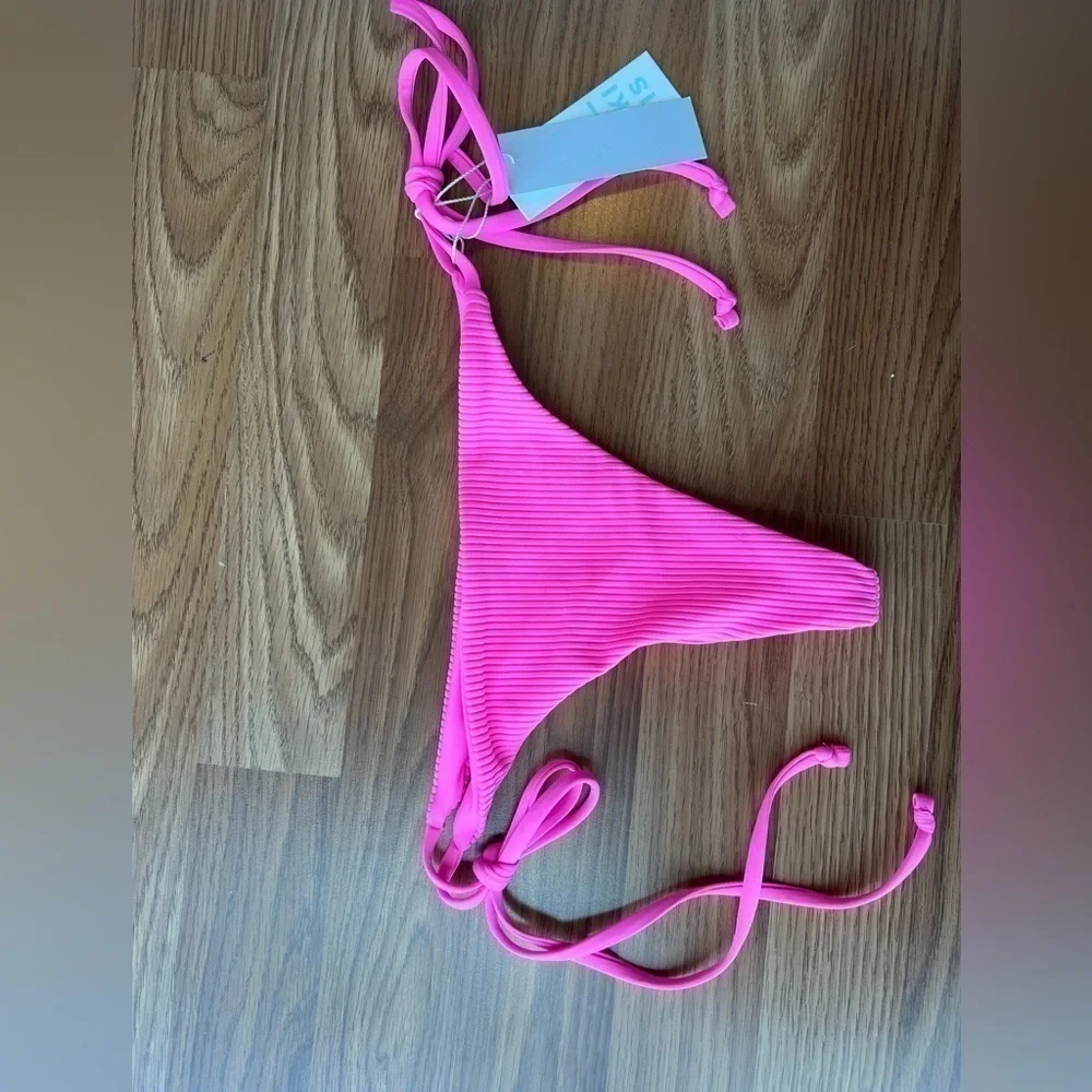 Frankies Bikinis Sky Ribbed Bikini Bottom in Pink Punch NWT